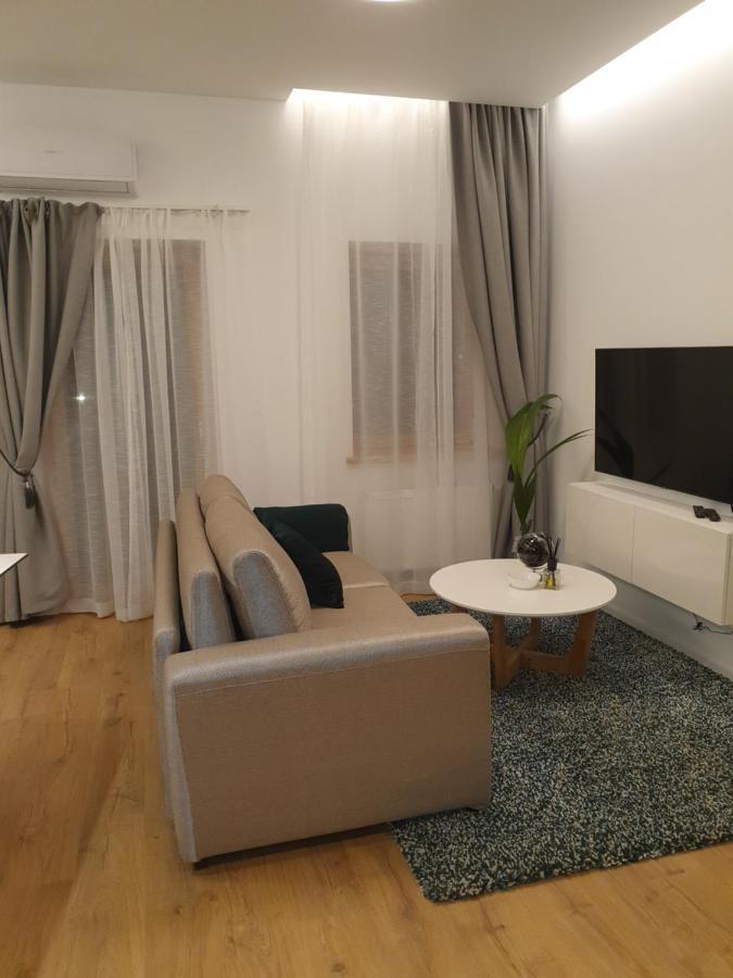 Smaragdo Apartamentai Kaunas Esterno foto